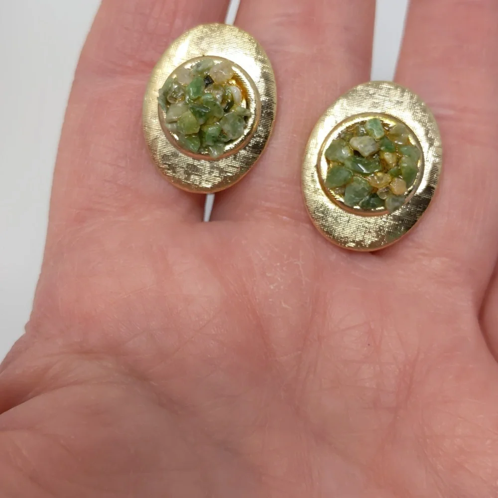 None gold tone